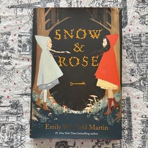 Snow & Rose by Emily Winfield Martin Book